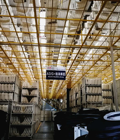 一汽富晨李尔吊具间距500mm